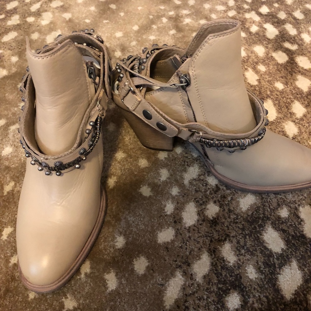 Dolce Vita Booties - Never Worn
